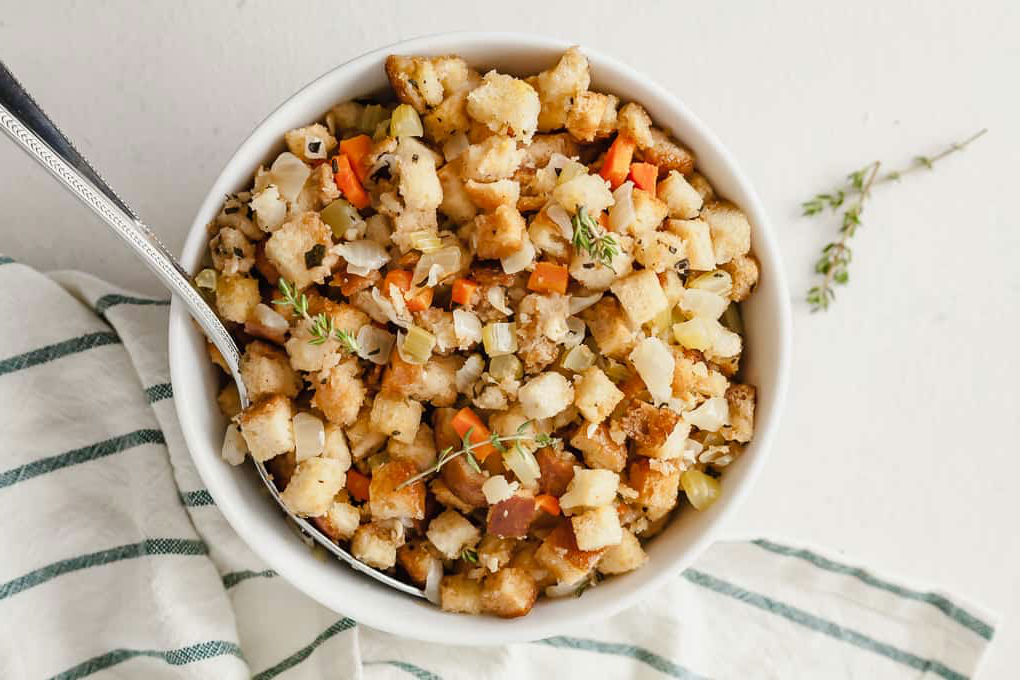 Vegetarian stuffing by the Live-In Kitchen blog.